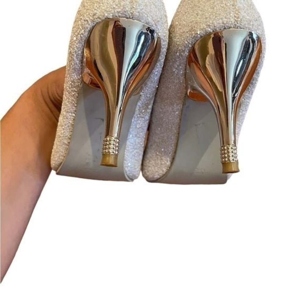 EUC WOMENS WHITE  WEDDING BRIDE HEELS SIZE 32​​​​​​​​​ - Picture 6 of 7